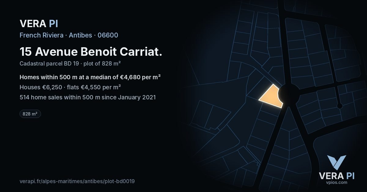 15 Avenue Benoit Carriat, Antibes at night – the plot lit, the parcels around coloured by the prices near them