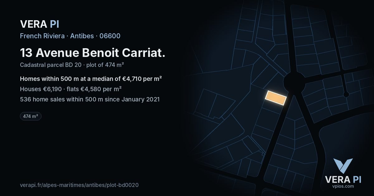 13 Avenue Benoit Carriat, Antibes at night – the plot lit, the parcels around coloured by the prices near them