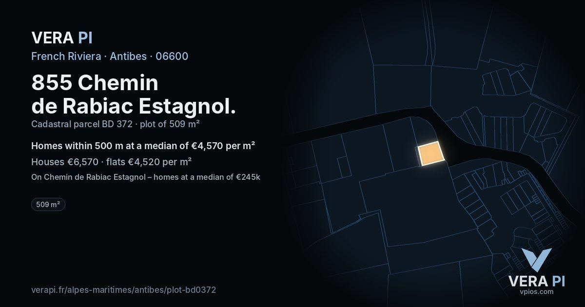855 Chemin de Rabiac Estagnol, Antibes at night – the plot lit, the parcels around coloured by the prices near them