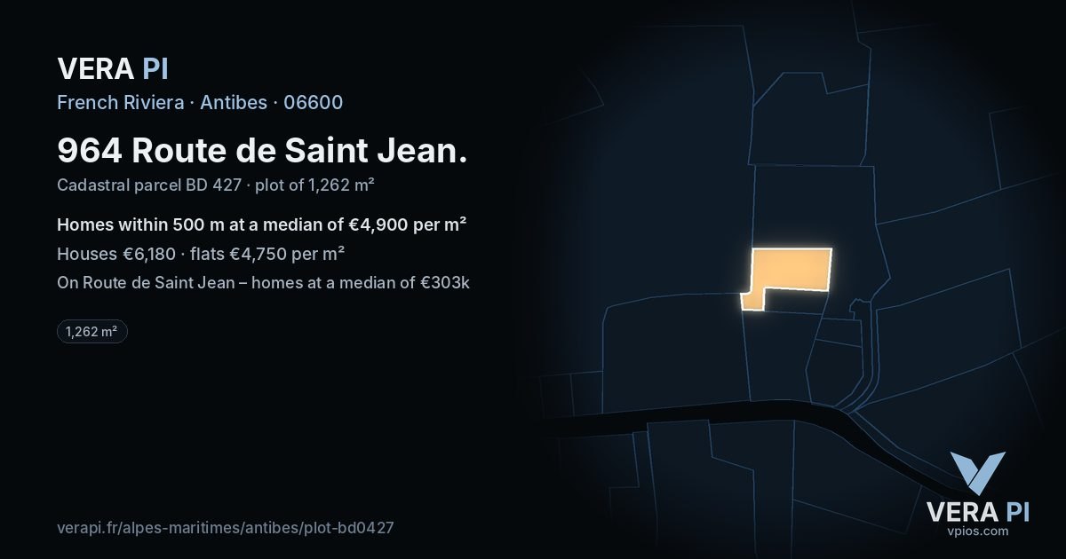 964 Route de Saint Jean, Antibes at night – the plot lit, the parcels around coloured by the prices near them
