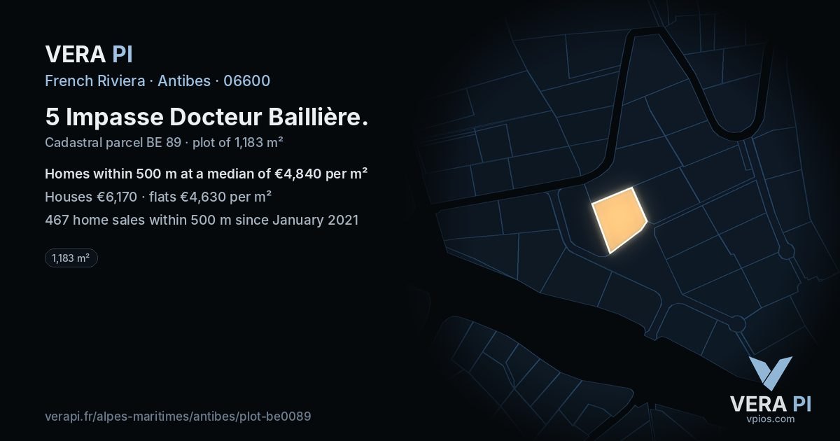 5 Impasse Docteur Baillière, Antibes at night – the plot lit, the parcels around coloured by the prices near them