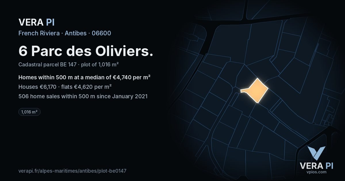 6 Parc des Oliviers, Antibes at night – the plot lit, the parcels around coloured by the prices near them