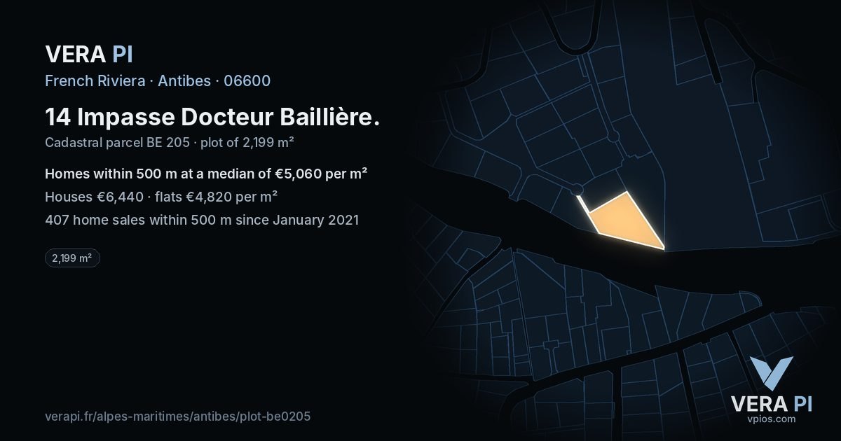14 Impasse Docteur Baillière, Antibes at night – the plot lit, the parcels around coloured by the prices near them