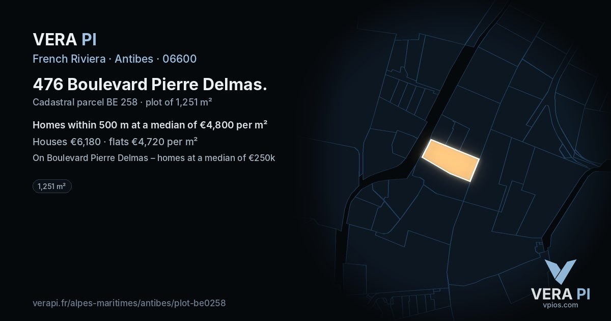476 Boulevard Pierre Delmas, Antibes at night – the plot lit, the parcels around coloured by the prices near them