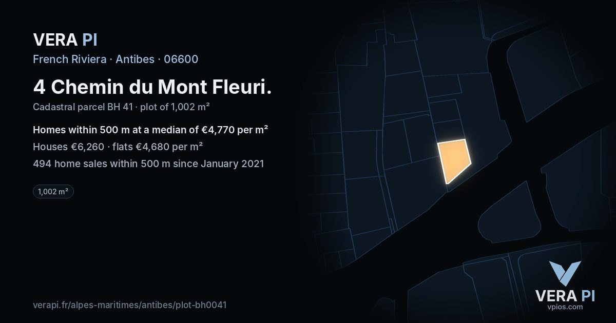 4 Chemin du Mont Fleuri, Antibes at night – the plot lit, the parcels around coloured by the prices near them