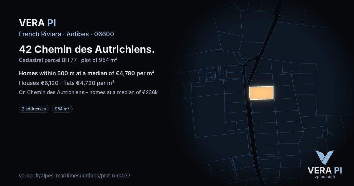 42 Chemin des Autrichiens, Antibes at night – the plot lit, the parcels around coloured by the prices near them