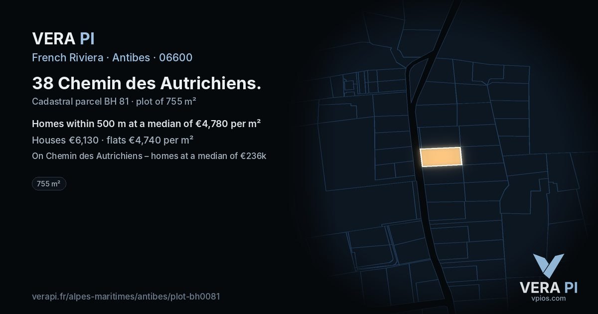 38 Chemin des Autrichiens, Antibes at night – the plot lit, the parcels around coloured by the prices near them