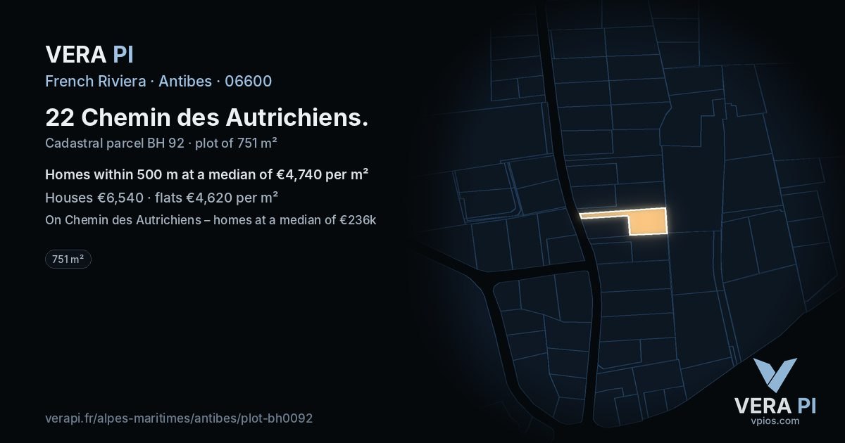 22 Chemin des Autrichiens, Antibes at night – the plot lit, the parcels around coloured by the prices near them