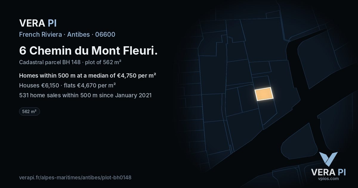 6 Chemin du Mont Fleuri, Antibes at night – the plot lit, the parcels around coloured by the prices near them