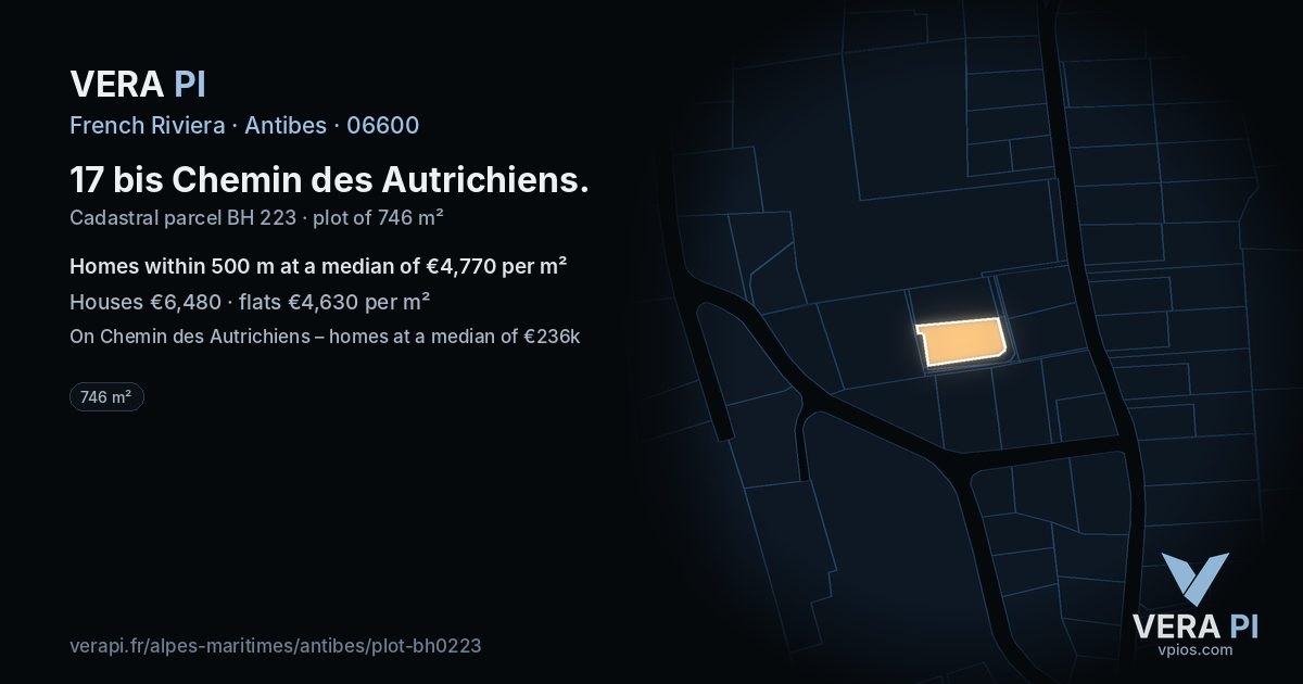17 bis Chemin des Autrichiens, Antibes at night – the plot lit, the parcels around coloured by the prices near them