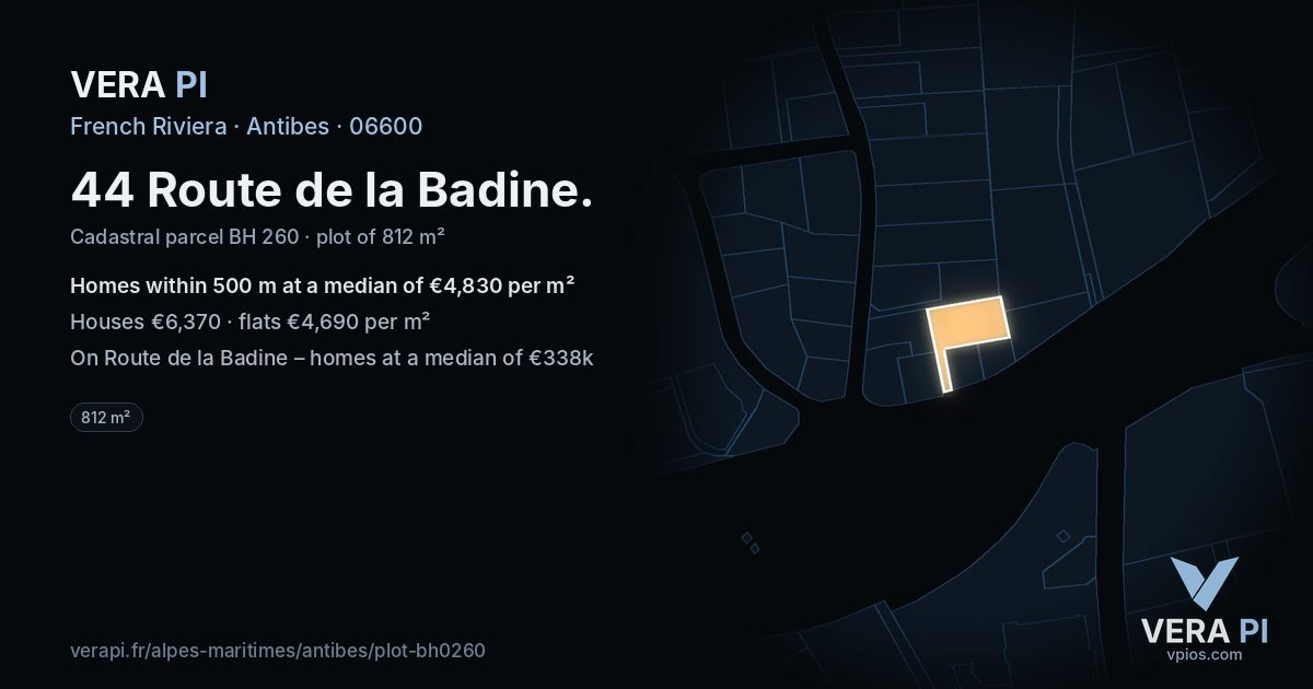 44 Route de la Badine, Antibes at night – the plot lit, the parcels around coloured by the prices near them