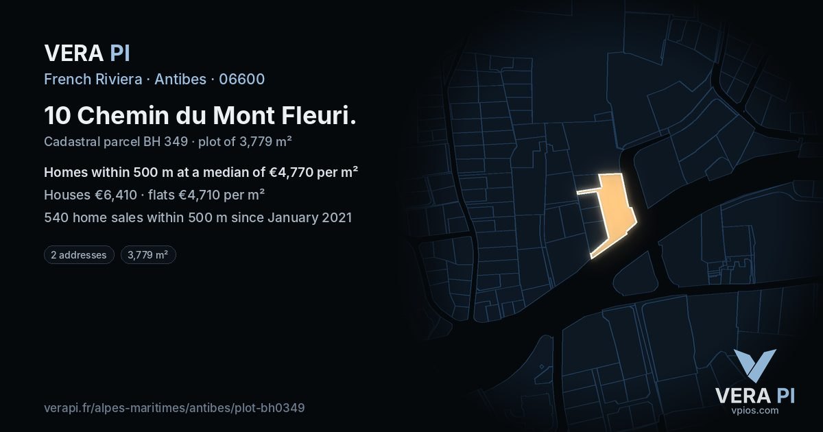 10 Chemin du Mont Fleuri, Antibes at night – the plot lit, the parcels around coloured by the prices near them