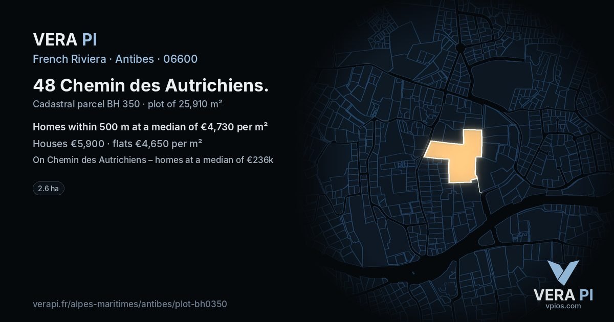 48 Chemin des Autrichiens, Antibes at night – the plot lit, the parcels around coloured by the prices near them