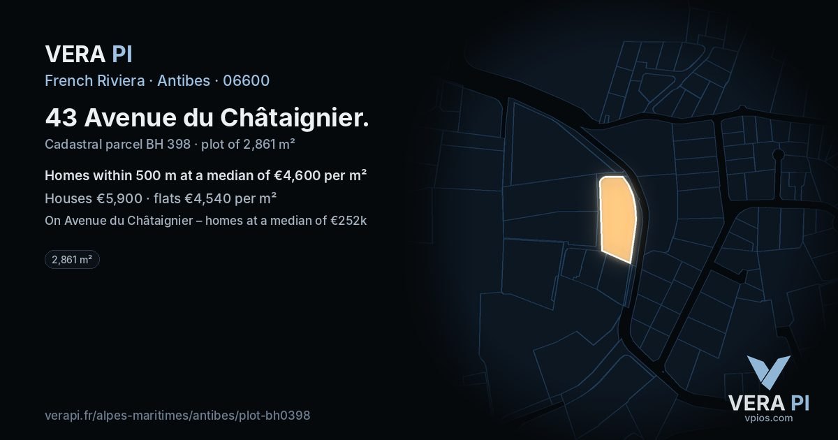 43 Avenue du Châtaignier, Antibes at night – the plot lit, the parcels around coloured by the prices near them