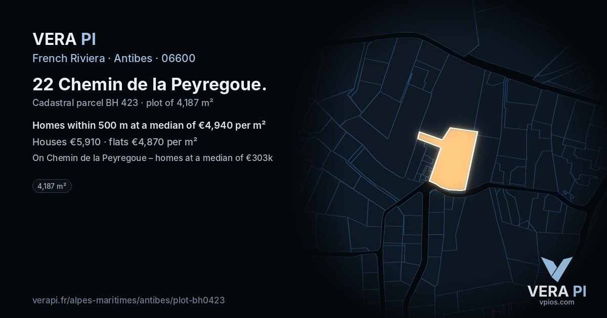 22 Chemin de la Peyregoue, Antibes at night – the plot lit, the parcels around coloured by the prices near them