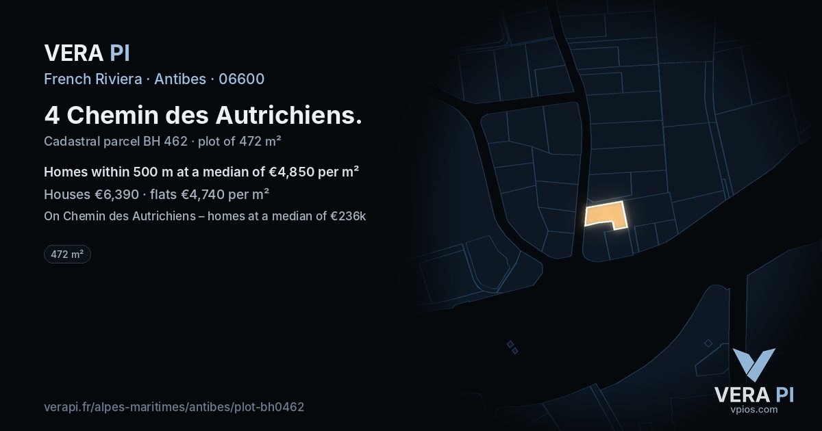4 Chemin des Autrichiens, Antibes at night – the plot lit, the parcels around coloured by the prices near them