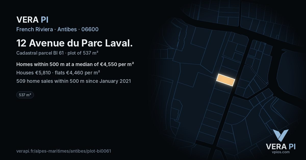 12 Avenue du Parc Laval, Antibes at night – the plot lit, the parcels around coloured by the prices near them