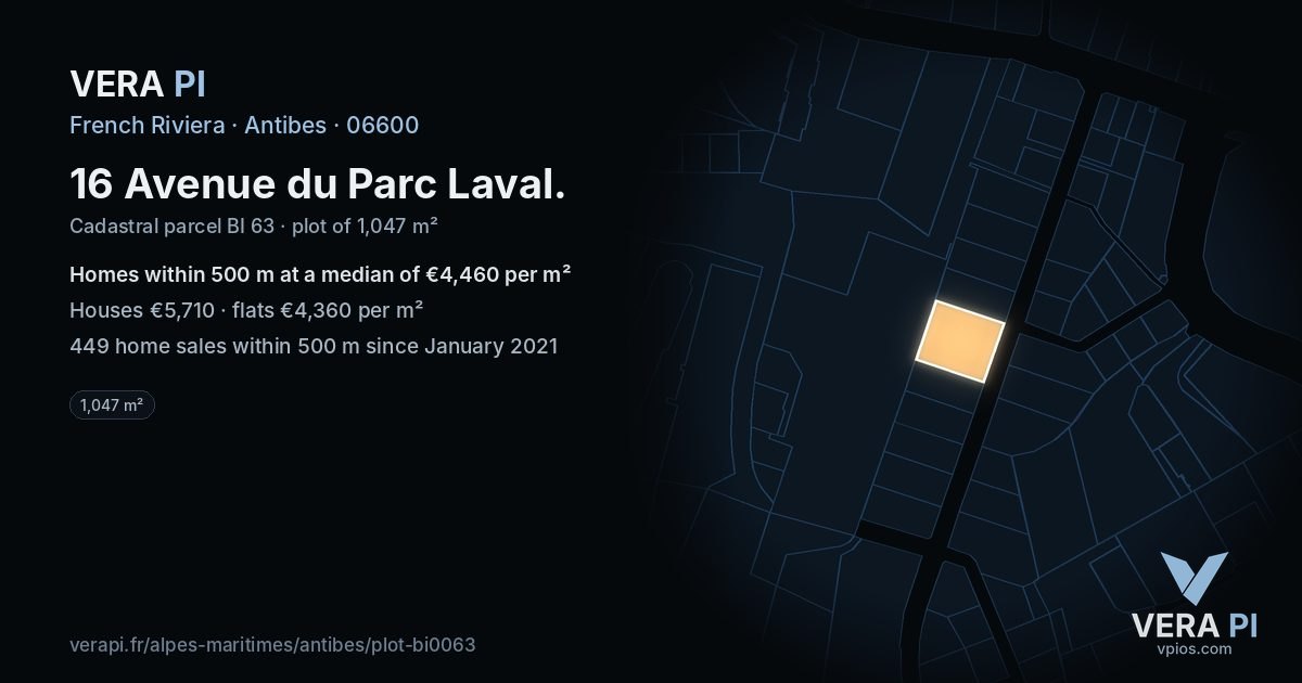16 Avenue du Parc Laval, Antibes at night – the plot lit, the parcels around coloured by the prices near them