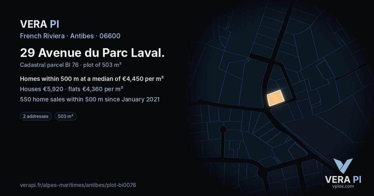 29 Avenue du Parc Laval, Antibes at night – the plot lit, the parcels around coloured by the prices near them