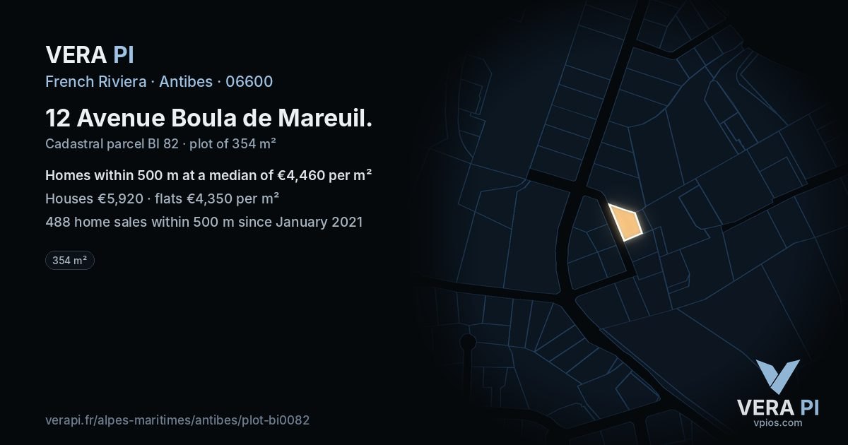 12 Avenue Boula de Mareuil, Antibes at night – the plot lit, the parcels around coloured by the prices near them