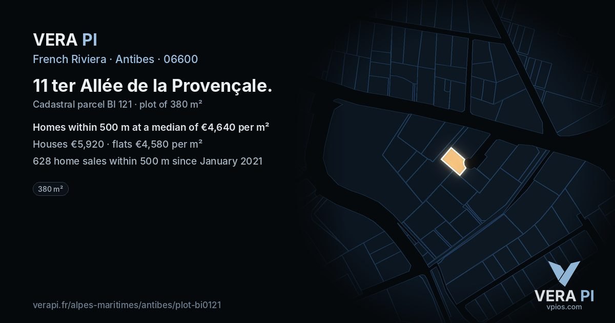 11 ter Allée de la Provençale, Antibes at night – the plot lit, the parcels around coloured by the prices near them