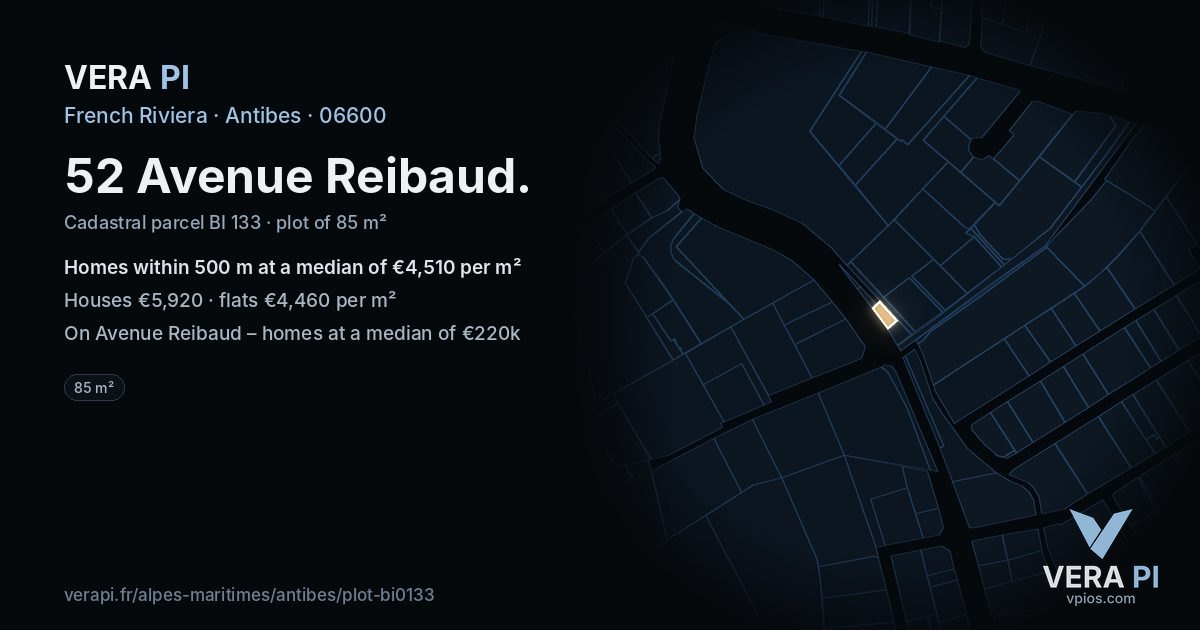 52 Avenue Reibaud, Antibes at night – the plot lit, the parcels around coloured by the prices near them