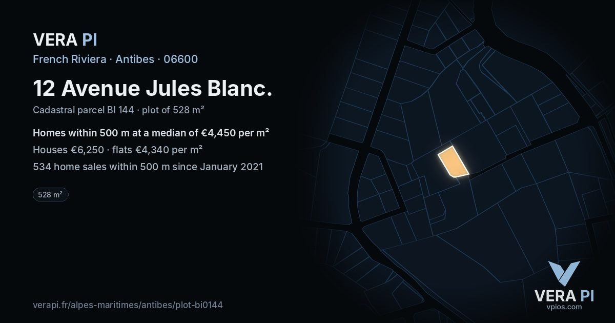 12 Avenue Jules Blanc, Antibes at night – the plot lit, the parcels around coloured by the prices near them