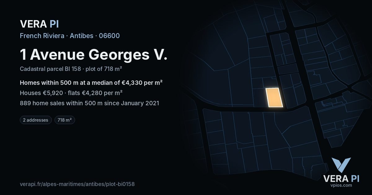 1 Avenue Georges V, Antibes at night – the plot lit, the parcels around coloured by the prices near them