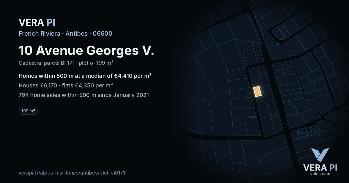 10 Avenue Georges V, Antibes at night – the plot lit, the parcels around coloured by the prices near them