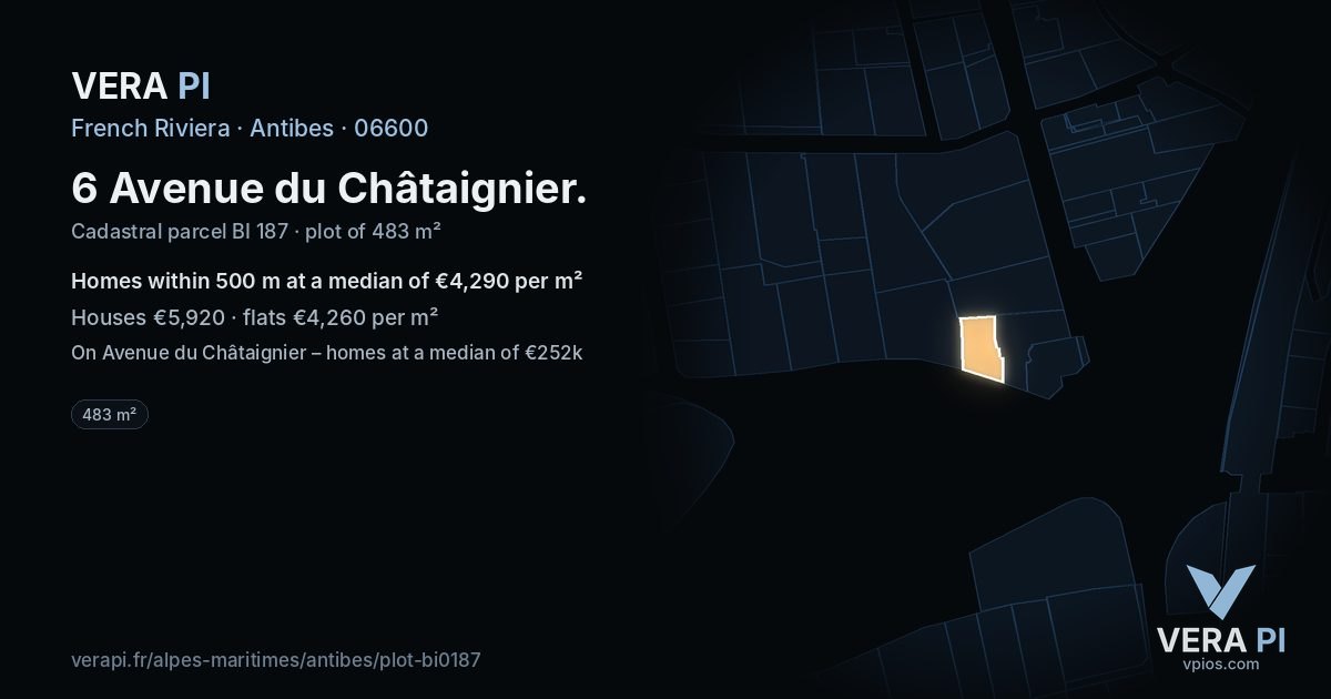 6 Avenue du Châtaignier, Antibes at night – the plot lit, the parcels around coloured by the prices near them
