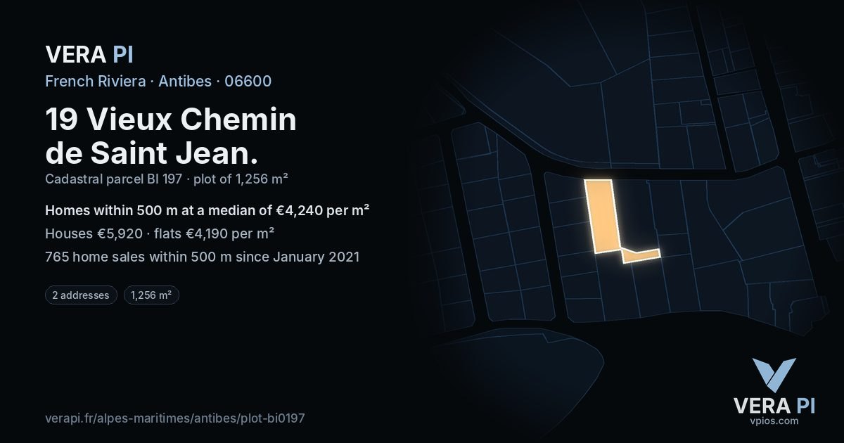 19 Vieux Chemin de Saint Jean, Antibes at night – the plot lit, the parcels around coloured by the prices near them