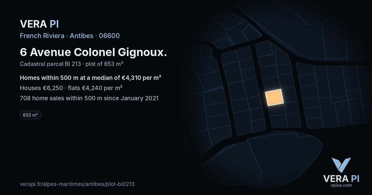 6 Avenue Colonel Gignoux, Antibes at night – the plot lit, the parcels around coloured by the prices near them