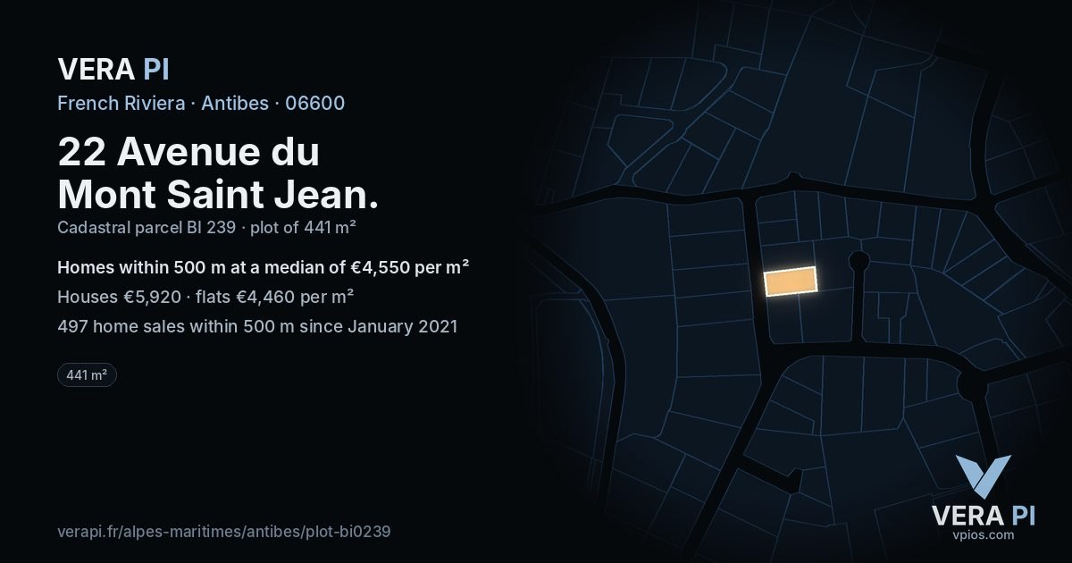 22 Avenue du Mont Saint Jean, Antibes at night – the plot lit, the parcels around coloured by the prices near them