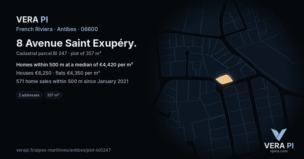 8 Avenue Saint Exupéry, Antibes at night – the plot lit, the parcels around coloured by the prices near them