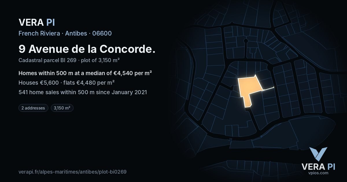 9 Avenue de la Concorde, Antibes at night – the plot lit, the parcels around coloured by the prices near them