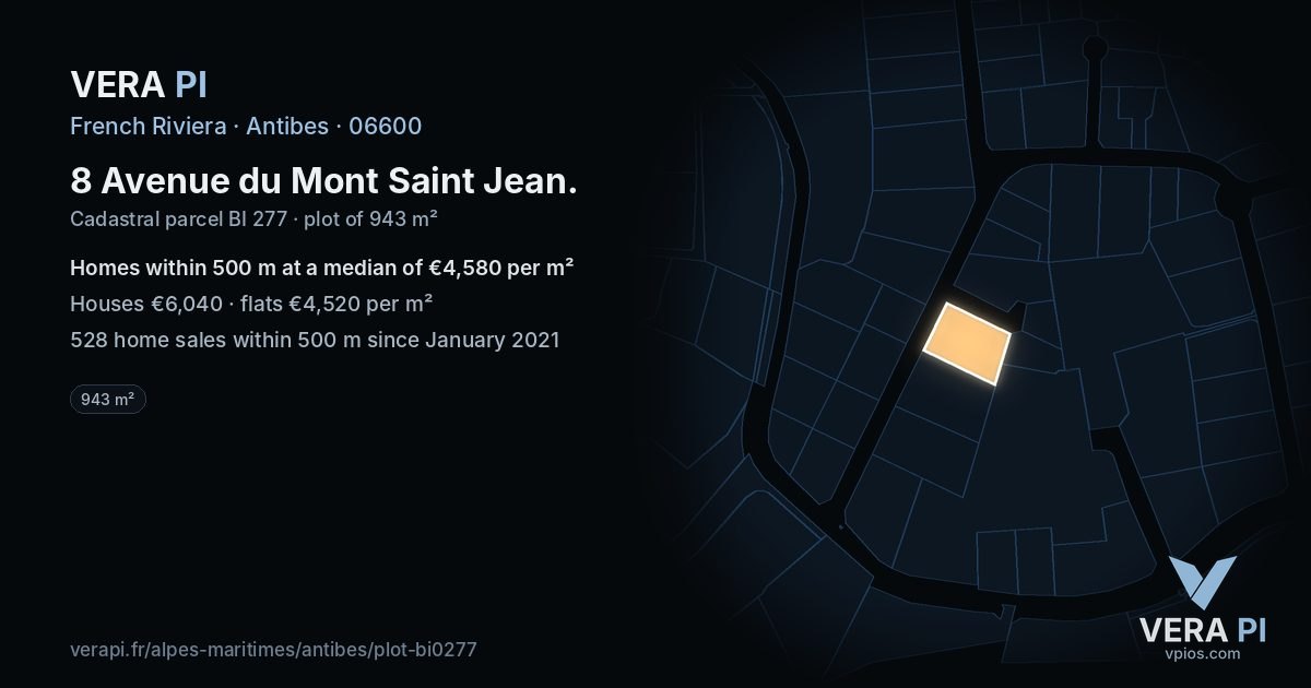 8 Avenue du Mont Saint Jean, Antibes at night – the plot lit, the parcels around coloured by the prices near them