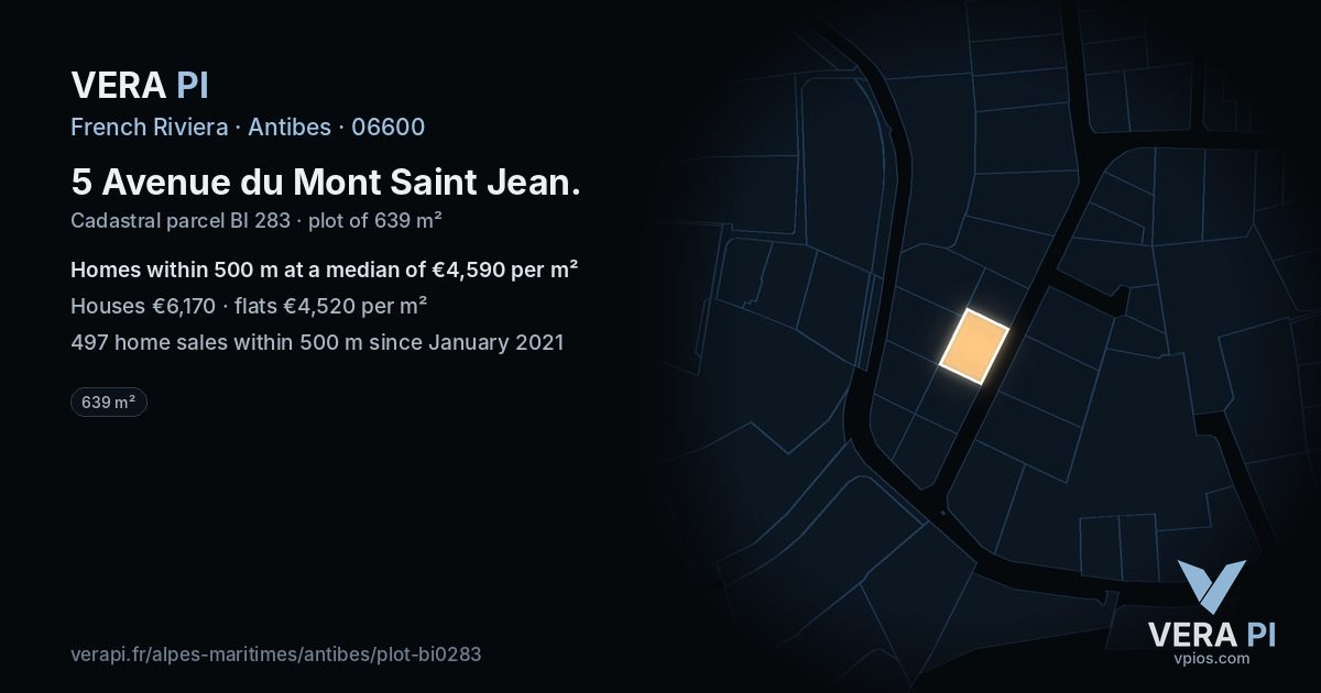 5 Avenue du Mont Saint Jean, Antibes at night – the plot lit, the parcels around coloured by the prices near them