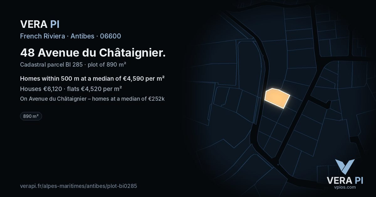 48 Avenue du Châtaignier, Antibes at night – the plot lit, the parcels around coloured by the prices near them