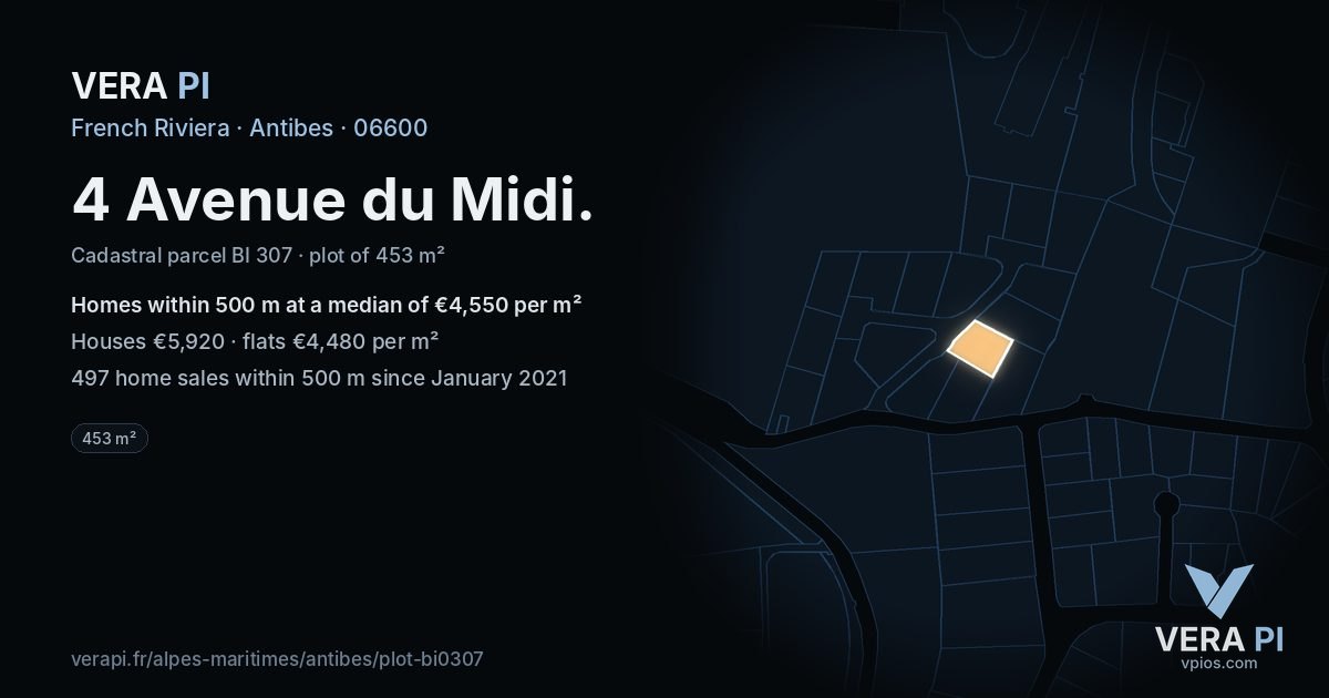 4 Avenue du Midi, Antibes at night – the plot lit, the parcels around coloured by the prices near them