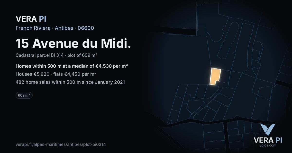 15 Avenue du Midi, Antibes at night – the plot lit, the parcels around coloured by the prices near them