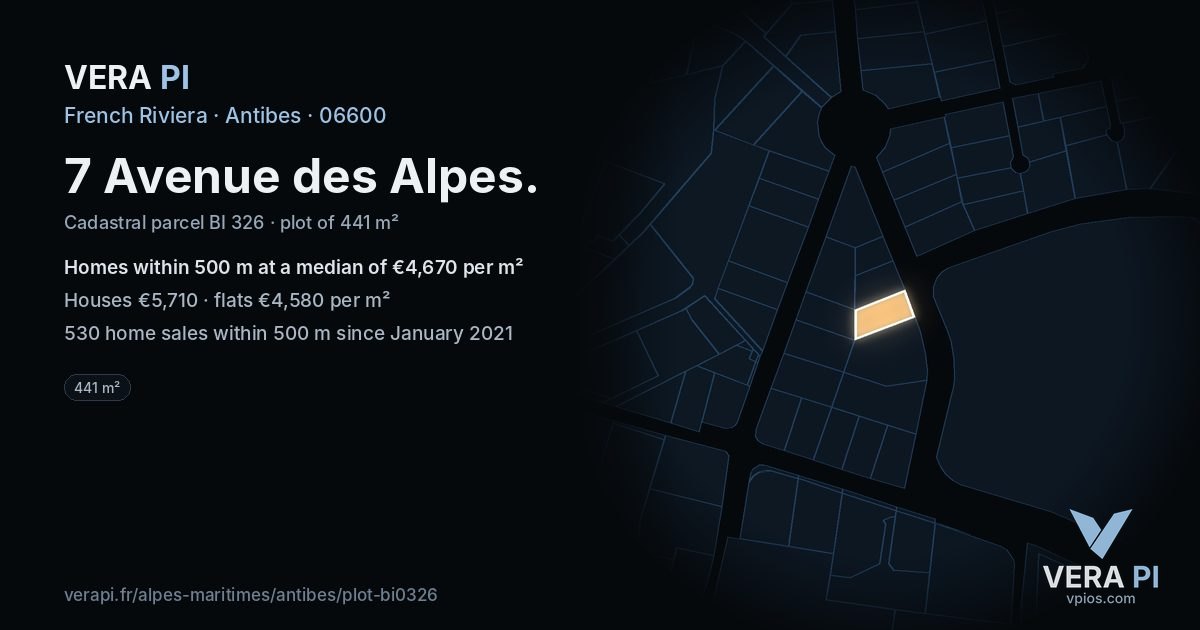 7 Avenue des Alpes, Antibes at night – the plot lit, the parcels around coloured by the prices near them
