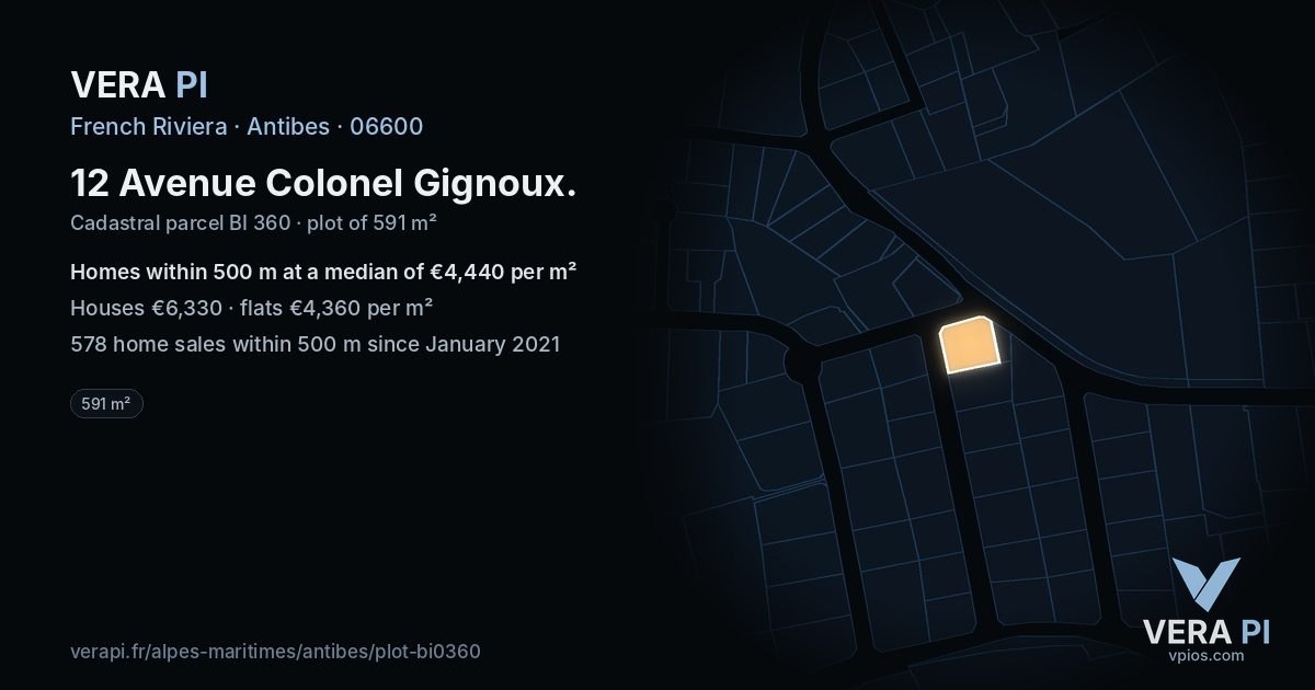 12 Avenue Colonel Gignoux, Antibes at night – the plot lit, the parcels around coloured by the prices near them