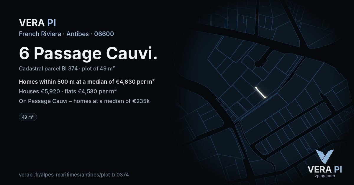 6 Passage Cauvi, Antibes at night – the plot lit, the parcels around coloured by the prices near them