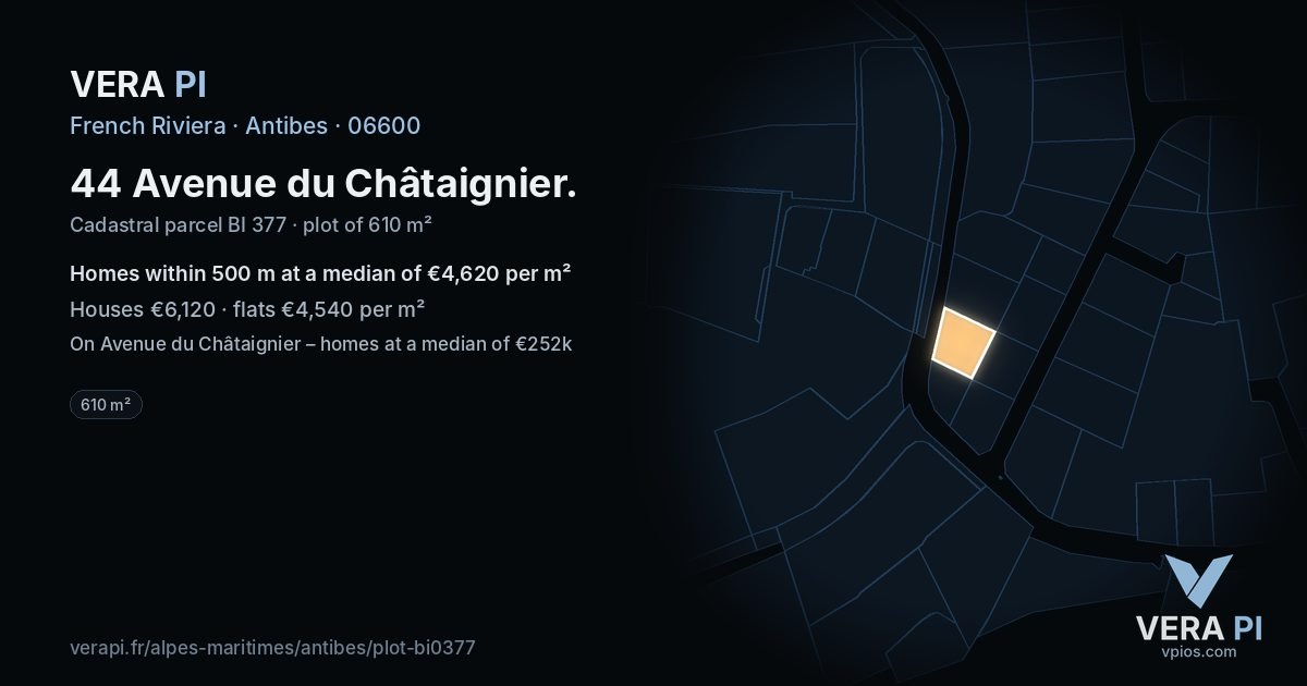 44 Avenue du Châtaignier, Antibes at night – the plot lit, the parcels around coloured by the prices near them