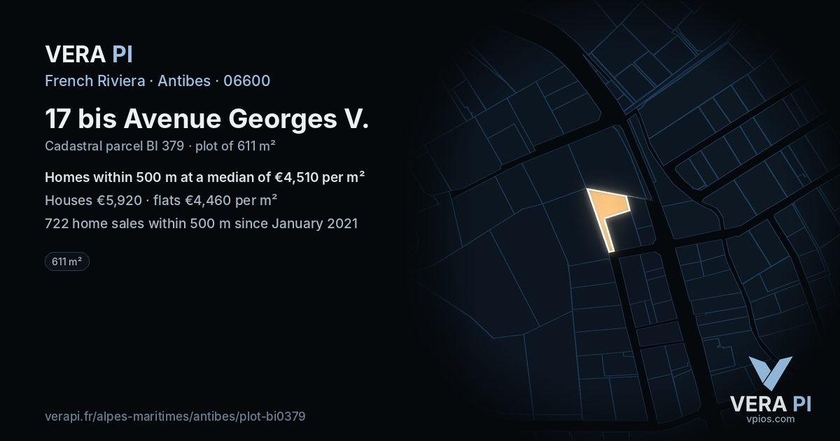 17 bis Avenue Georges V, Antibes at night – the plot lit, the parcels around coloured by the prices near them