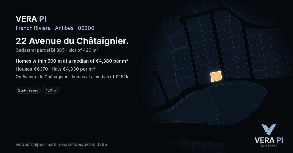 22 Avenue du Châtaignier, Antibes at night – the plot lit, the parcels around coloured by the prices near them