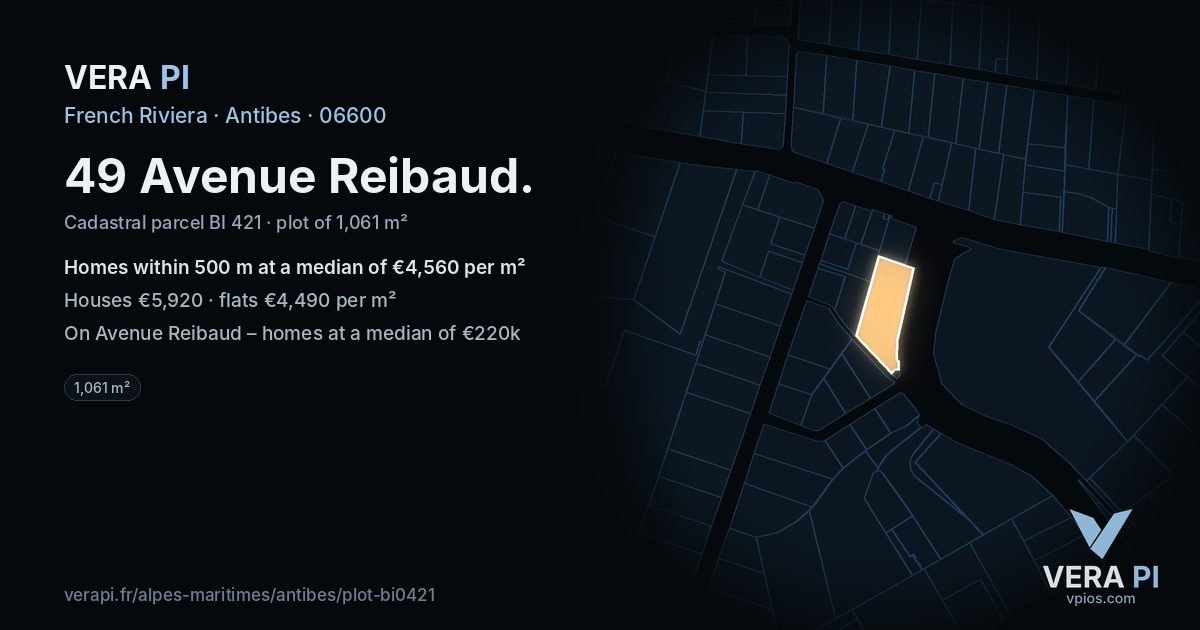 49 Avenue Reibaud, Antibes at night – the plot lit, the parcels around coloured by the prices near them
