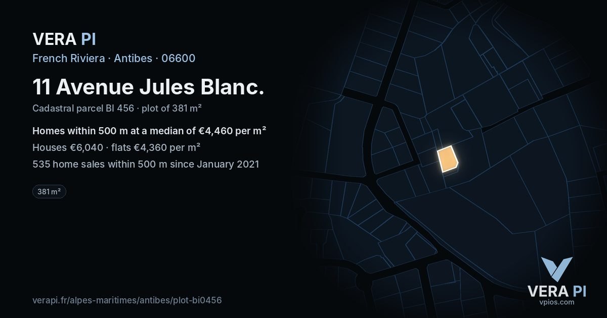 11 Avenue Jules Blanc, Antibes at night – the plot lit, the parcels around coloured by the prices near them