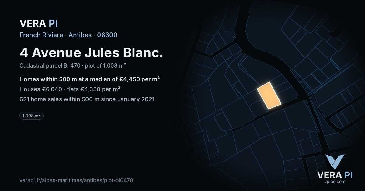 4 Avenue Jules Blanc, Antibes at night – the plot lit, the parcels around coloured by the prices near them