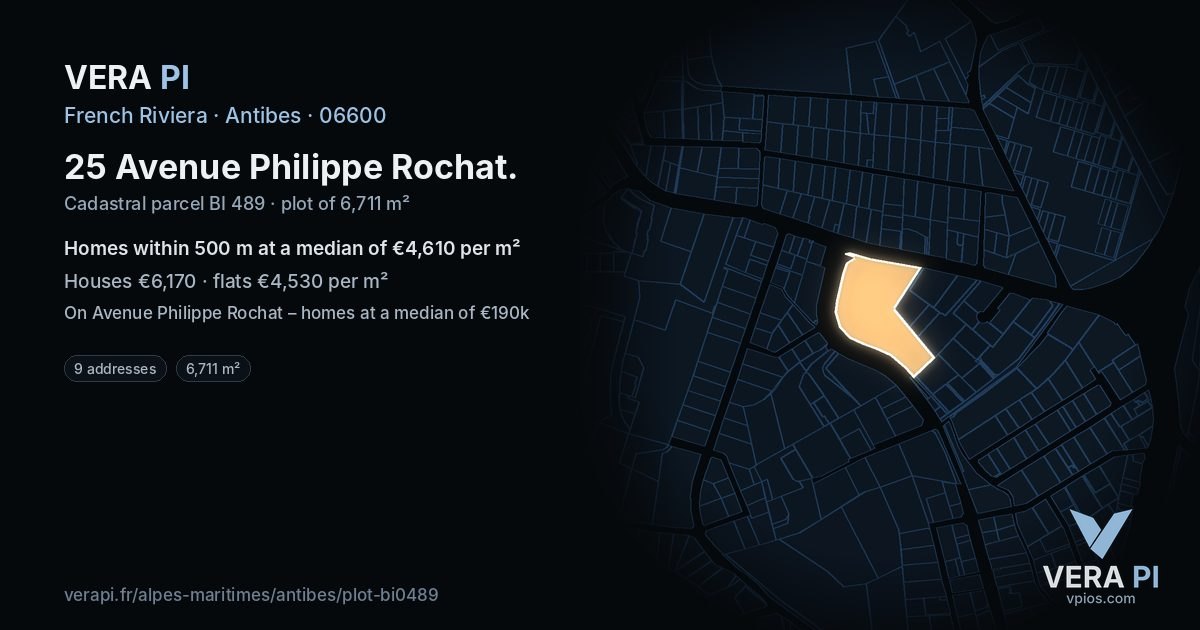 25 Avenue Philippe Rochat, Antibes at night – the plot lit, the parcels around coloured by the prices near them